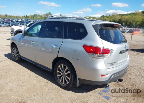 2016 Nissan Pathfinder S из США, поврежденный, VIN 5N1AR2MM6GC613408